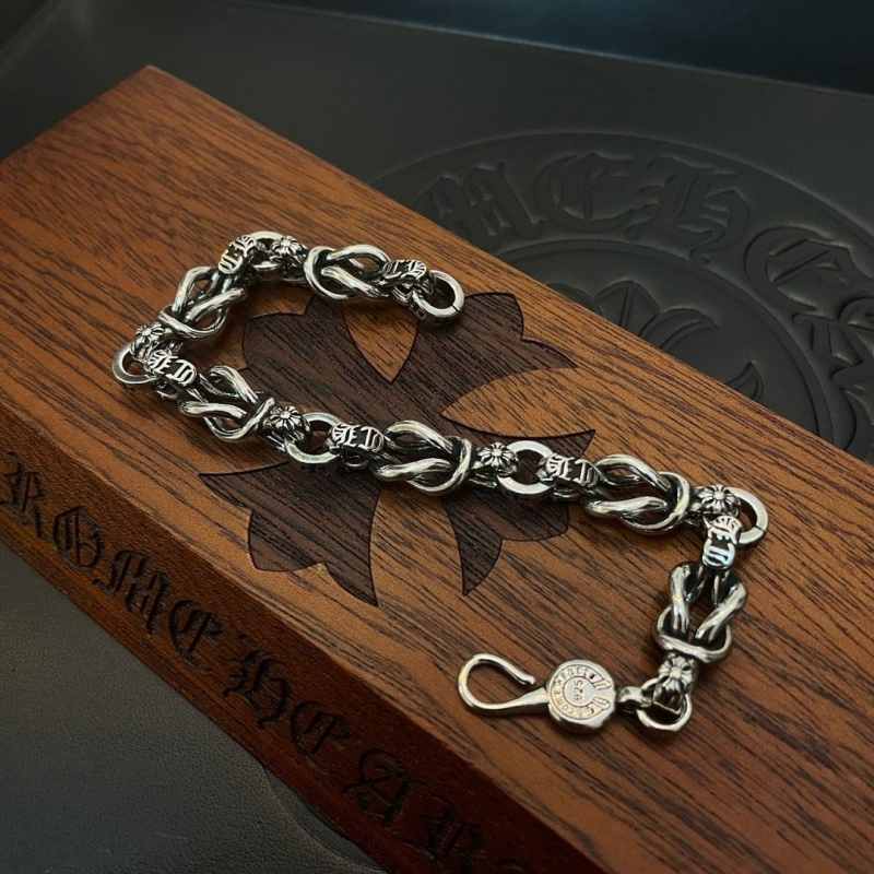 Ch*0me He**ts bracelets